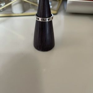 Tiffany’s & Co. Atlas Narrow Ring Sterling Silver
